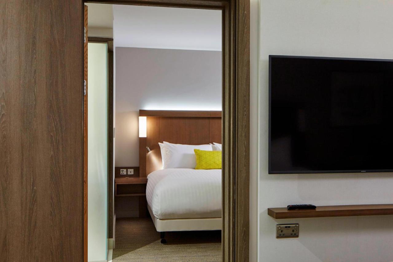 Courtyard By Marriott Oxford South Hotell Abingdon-on-Thames Exteriör bild